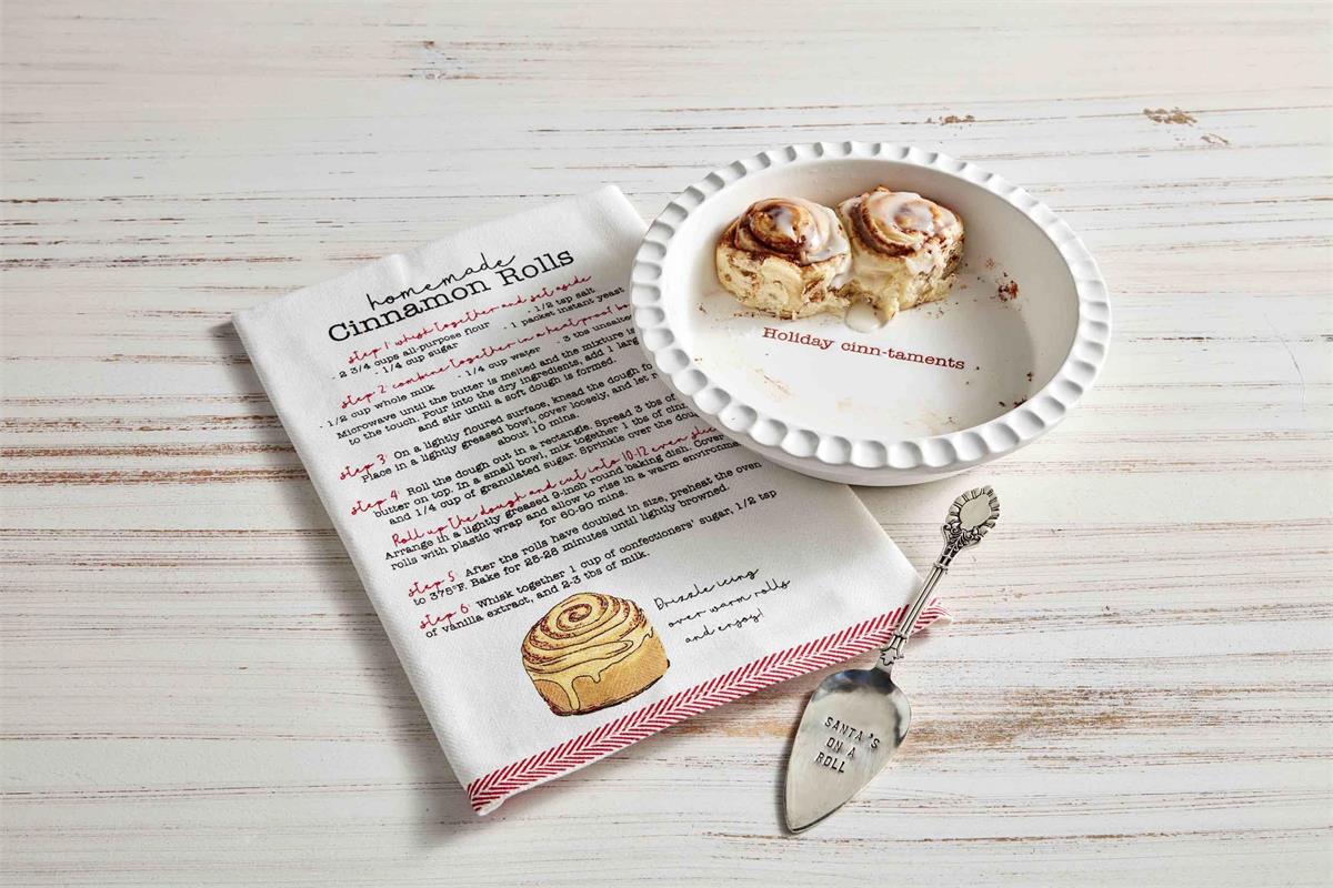 Cinnamon Roll Baker Set *Discontinued*