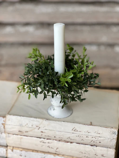 New England Boxwood Candle Ring