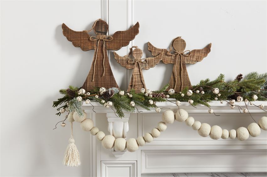 Pom Tassel Garland