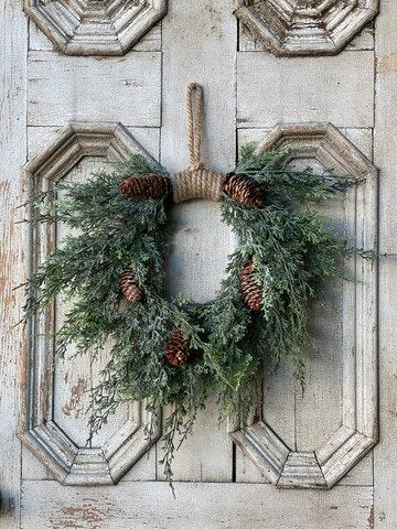 Silver Thread Cedar Wreath