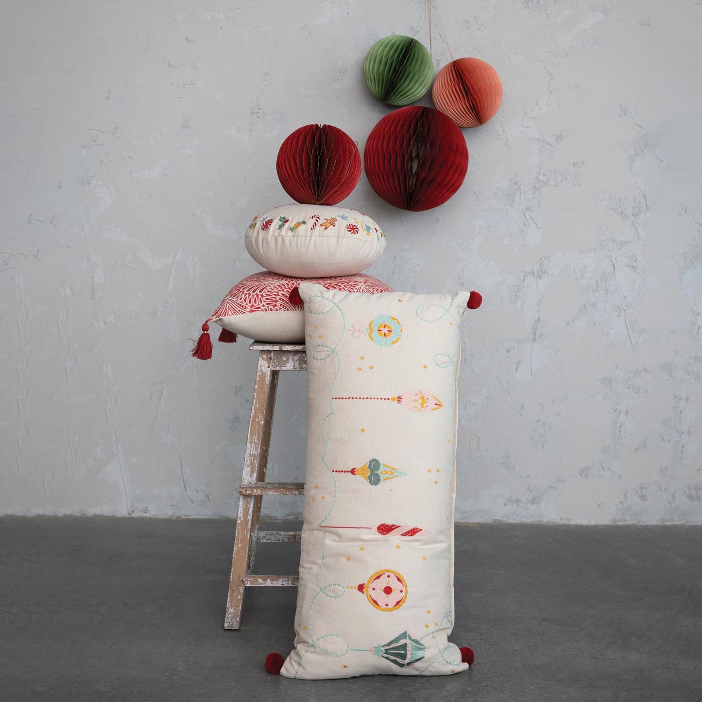 Cotton Lumbar Pillow with Ornaments